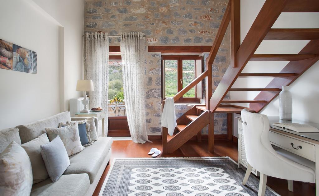 Porto Vitilo Boutique Hotel Karavostásion Eksteriør bilde