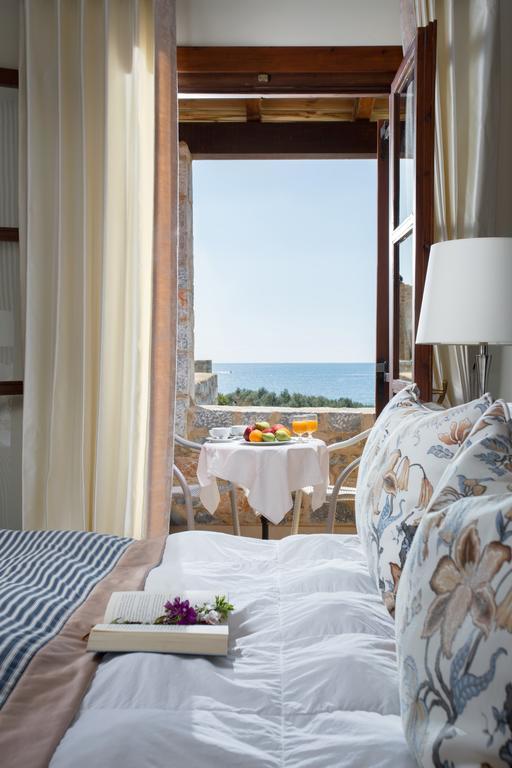 Porto Vitilo Boutique Hotel Karavostásion Eksteriør bilde
