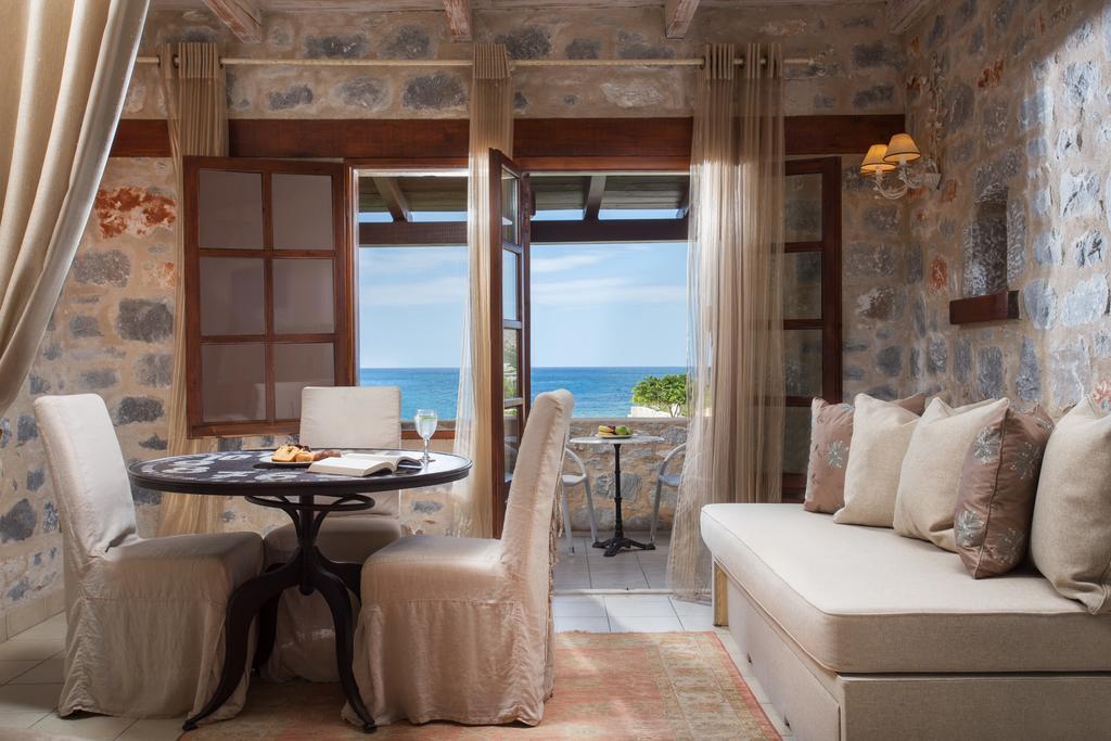 Porto Vitilo Boutique Hotel Karavostásion Eksteriør bilde